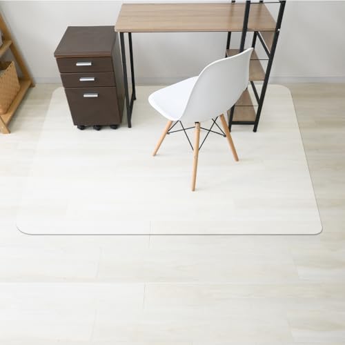 WEIMALL チェアマット 透明 (半透明) 160×130cm 厚さ1.5mm エンボス加工 床保護マット 傷防止 ずれない PVC素材 カット可能 床暖房対応 フローリング ダイニングマット クリアマット FCCC3