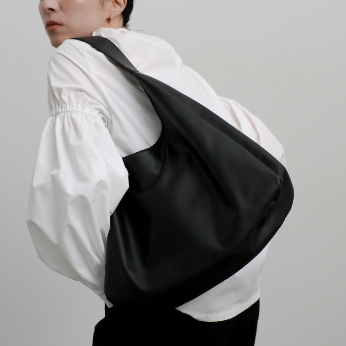 【クーポン利用で20％OFF】ワンハンドルシンプルトートバッグ / レディース トートバッグ ワンハンドル ベーシック シンプル フェイクレザー デイリー使い 通勤 通学 マザーズバッグ 大容量 マチあり A4収納可能 セレクトモカ selectmocaのサムネイル