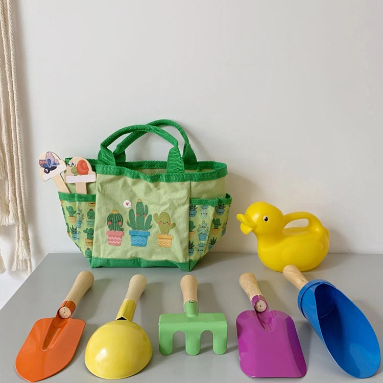 園芸 おままごと 【送料無料】砂遊び お砂場9点セット かわいい ごっこ遊び道具 室外 知育玩具 子供 スポーツトイ キッズ レジャー 誕生日 お風呂 雪遊び 幼児 室内 おもちゃ 公園 庭 収納バッグ付き オールシーズン プレゼント