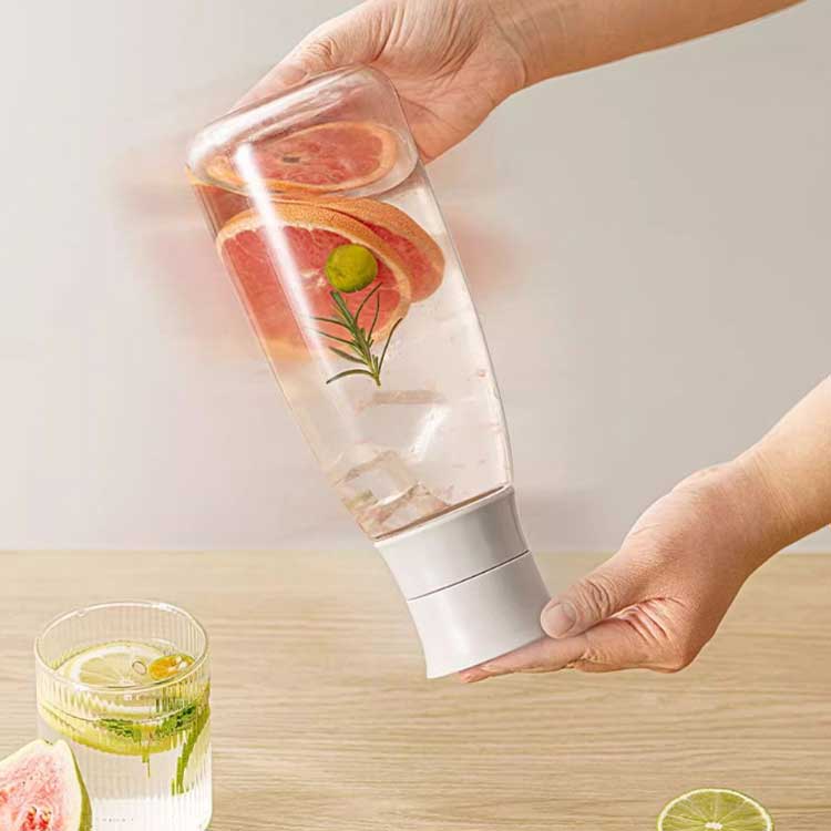 冷水筒 600ml アイスコーヒー ウォーターボトル 手作り 縦置き 耐熱 ピッチャー ス...