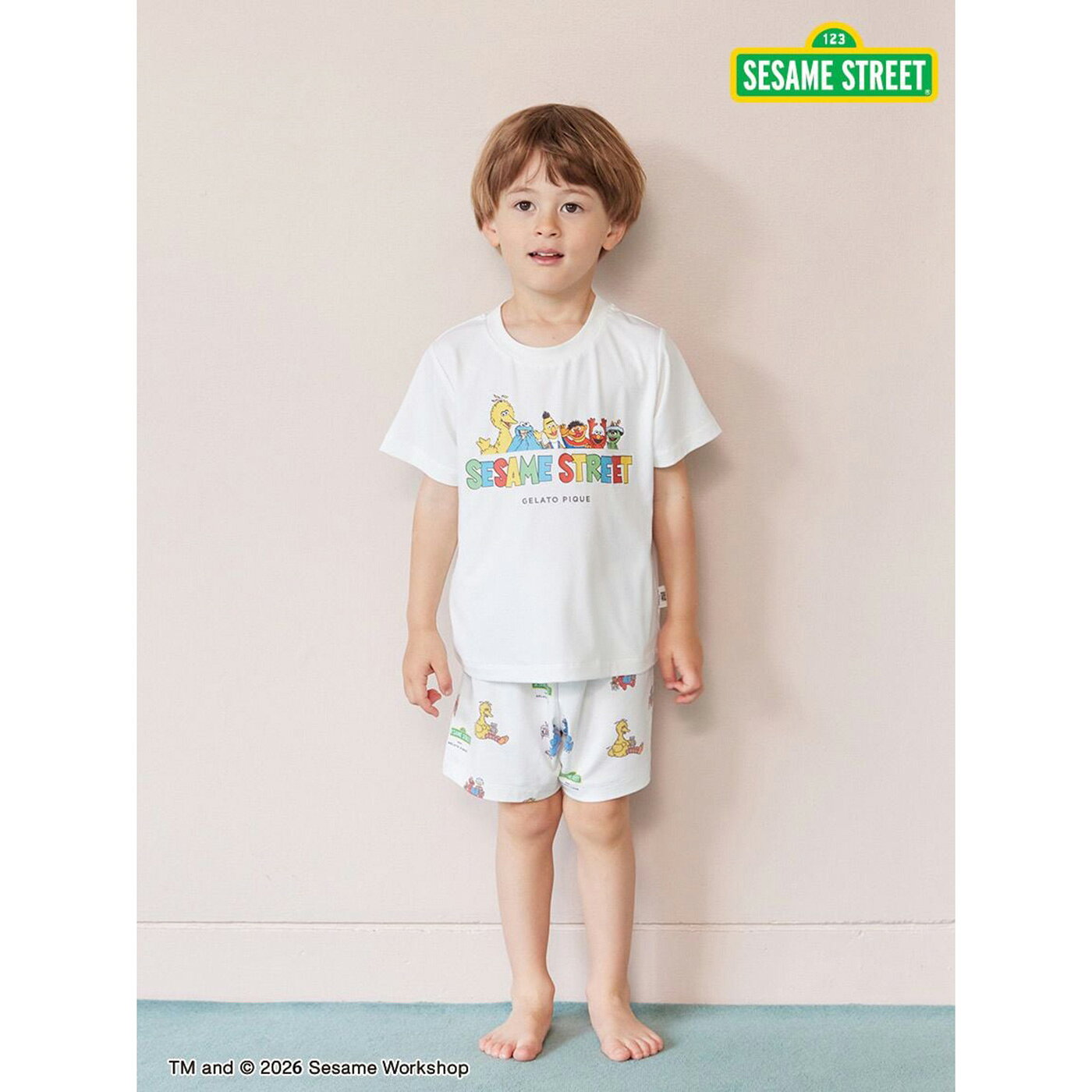 セレクト雑貨ムーのSALE20%OFF ジェラートピケ キッズ gelato pique KIDS SESAME STREET ワンポイントTシャツ pkct261423 セサミストリート ジェラピケ 子供服 パジャマ 部屋着 ルームウェア 保育園着 幼稚園着 ギフト プレゼント セレクト雑貨ムー｜アングル3