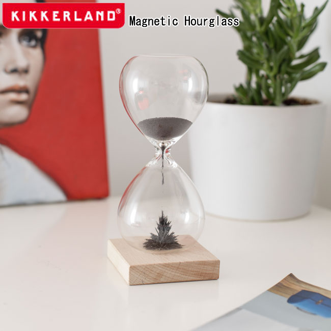 Kikkerland キッカーランド magnetic Hour Glass マグネティックアワーグラス 3064 / 砂時計 サンドグラス 1分 インテリア オブジェ おしゃれ おもしろ雑貨 ユニーク雑貨 面白グッズ 砂鉄
