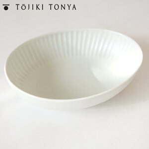 カノン オーバルボウル 22cm ホワイト / TOJIKI TONYA 楕円皿 パスタボウル カレー皿 丼ぶり サラダボール 美濃 土岐 日本製 食洗器対応 おしゃれ カフェ 食器 【あす楽対応】