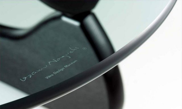 コーヒーテーブル ブラックアッシュ Coffee Table (vitra ヴィトラ)【代引不可商品】