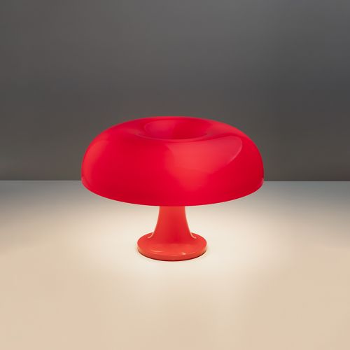 Nessino ネッシノ テーブルランプ レッド Red (アルテミデ・Artemide) 【送料無料】【P5倍】5／26 1:59迄 【ポイント5倍】