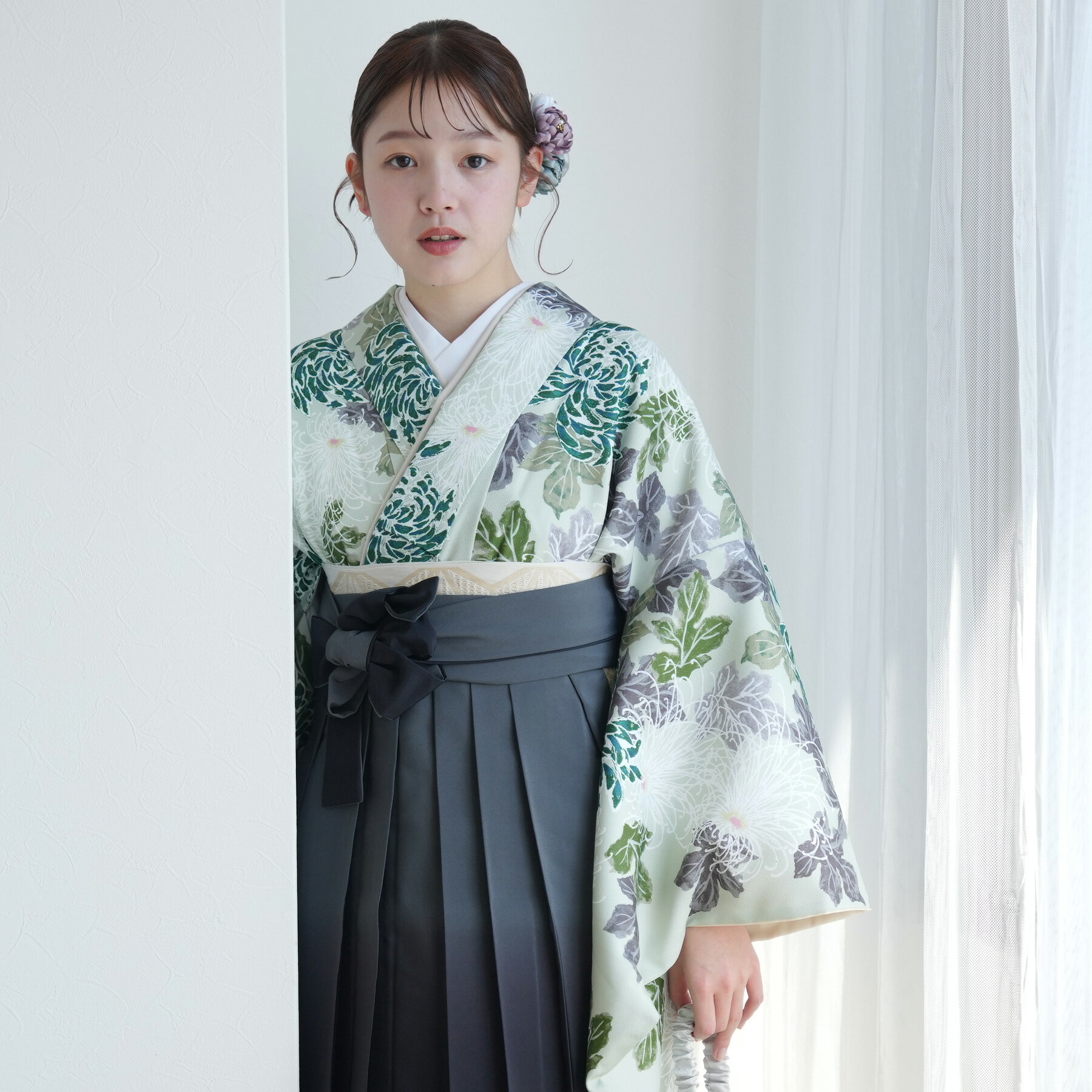 【レンタル】袴 セット 大人 女 レディース 袴セット 卒業式 着物レンタル 往復送料無料 【utatane レンタル 淡いグリーンの滲む糸菊】 2尺袖 着物 袴 フルセット 足袋プレゼント 16点フルセット