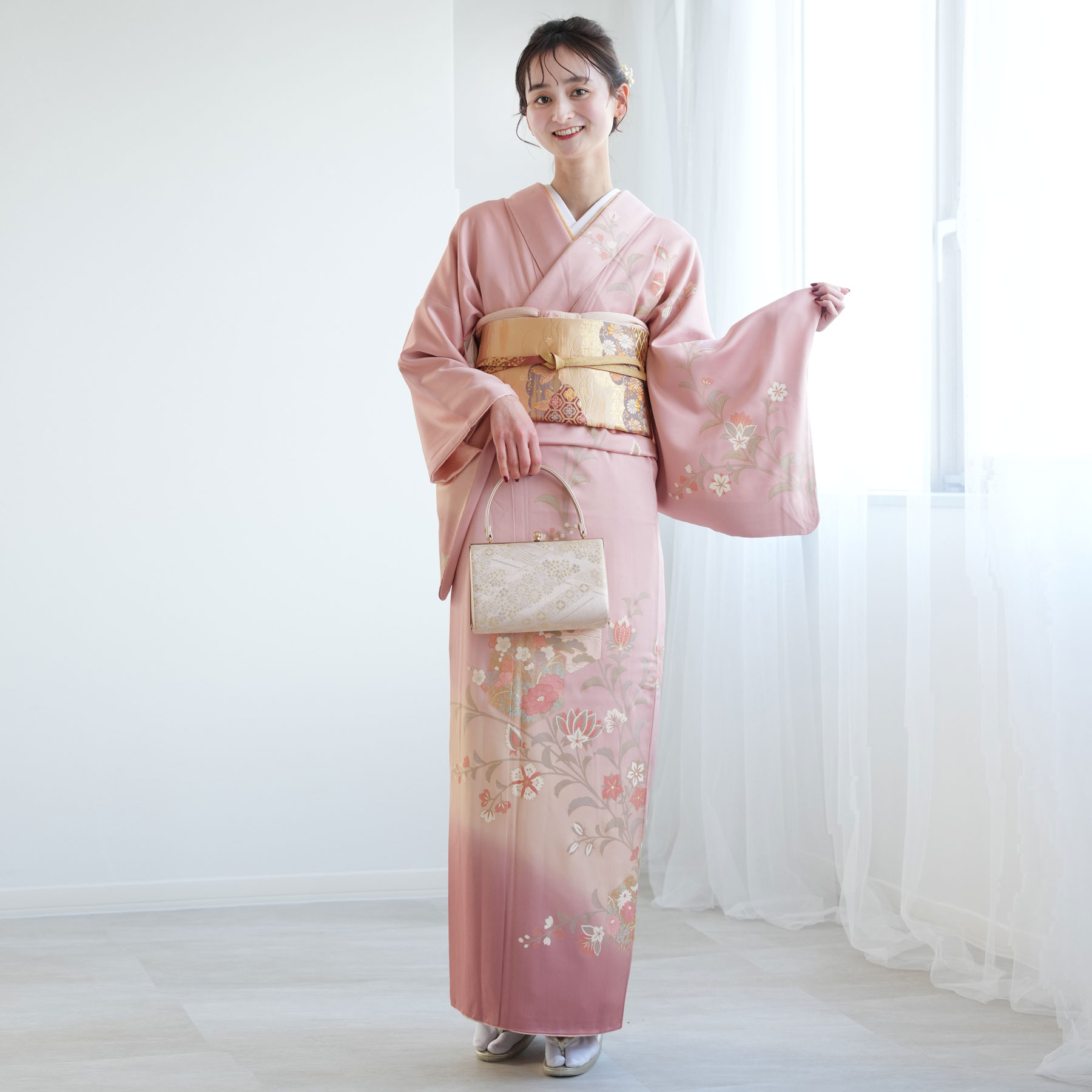 平和屋着物■上質な色無地　草花地紋　珊瑚色　逸品　未使用　CAAI2001id 平和屋着物□上質な色無地 草花地紋 珊瑚色 さが美扱い 正絹 逸品