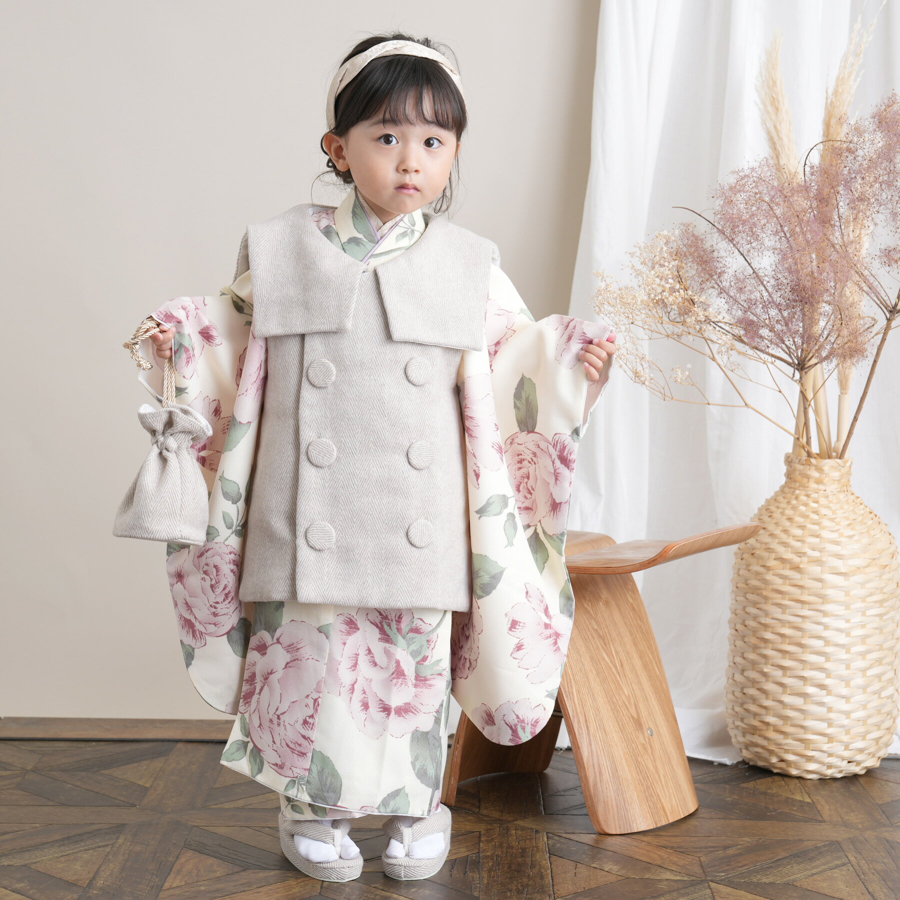 【レンタル】 往復送料無料 七五三セット ひよこ商店 88cm-105cm前後 七五三 3歳 被布セット 花柄 着物セット レンタル アイボリー系 子供 kid...