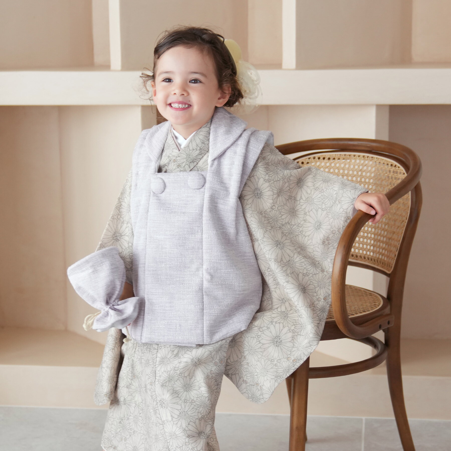 ※11月中旬〜12月上旬まで先約あり【レンタル】 往復送料無料 七五三セット utatane 88cm-105cm前後 七五三 3歳 着物 フルセット 花 被布...