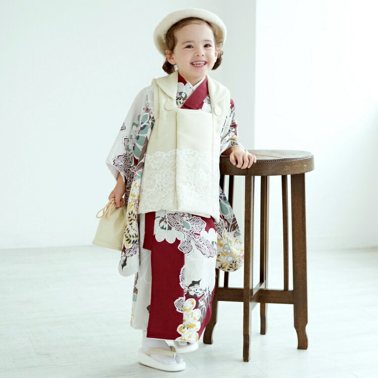 ※10月上旬〜12月頭まで先約あり【レンタル】 往復送料無料 七五三セット utatane 着物 フルセット 被布セット 88cm-105cm前後 オフ白系 花...