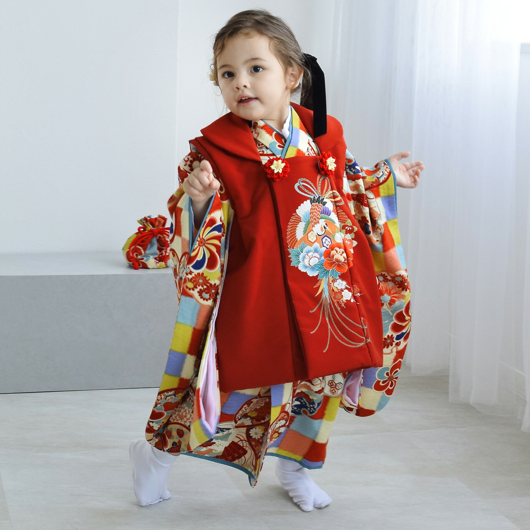 ※11月頭〜12月上旬まで先約あり【レンタル】【七五三 着物 被布セット LOWRYS FARM / ローリーズファーム 薬玉に鶴・赤】 七五三 日本製 女の子...