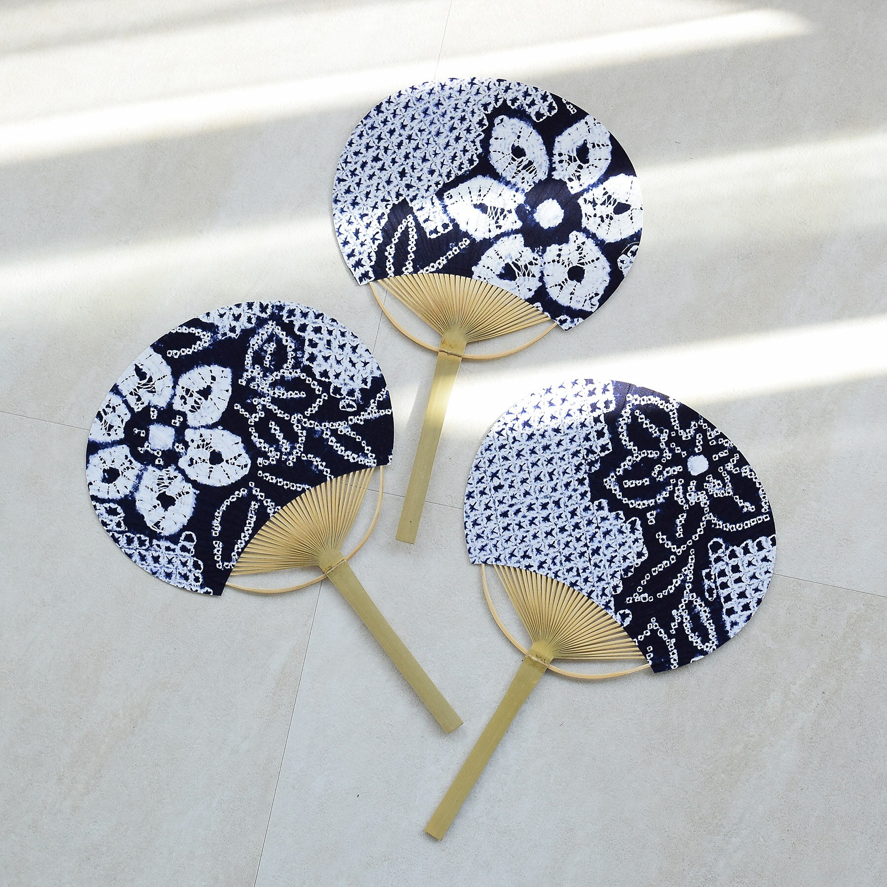 utatane 有松絞り 浴衣3点セット ( ゆかた・帯・下駄 ) 桃花色の