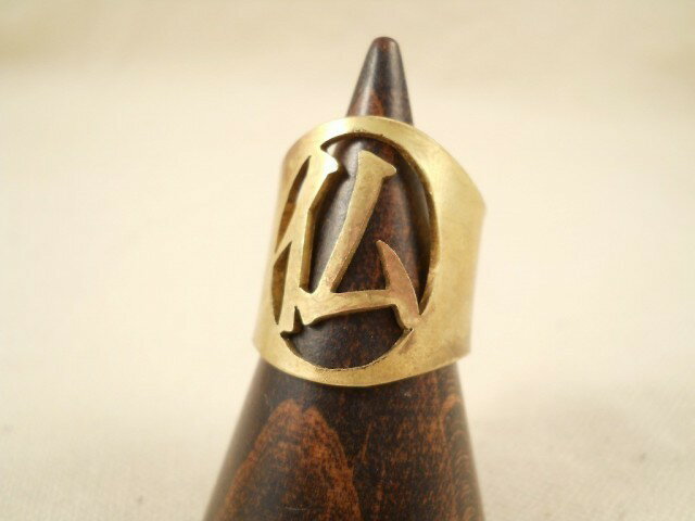 【factoryzazie ファクトリーザジ 真鍮製 文字透かしリング「仏」】※商品の発送は、ご入金から10日前後..