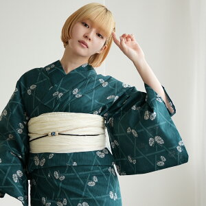 【ニコアンティーク 高級変わり織 浴衣3点セット 碧にかごめ絞り柄の紋白蝶】みんなと違う浴衣を着よう!個性派きものブランドNicoAntiqueの2025年新作 フリーサイズ 浴衣セット(ゆかた・帯・下駄)ですぐお出かけ レトロ 国産生地 国内染色