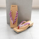 【9%OFF】【utatane 高級桐下駄 有松絞り鼻緒 Lサイズ 角型右近 白木】国産 日本製 げた 単品 伝統工芸有松絞り生地使用 徳島の下駄職人さんと滋賀の鼻緒職人さんの手仕事 浴衣はもちろん、足袋を履いて着物にも ひとつひとつ表情が異なるあなただけの1点物