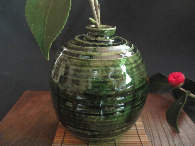 瀬戸焼 織部 魚耳 花入れ 花瓶 : お茶道具の駒屋 - 通販 - Yahoo