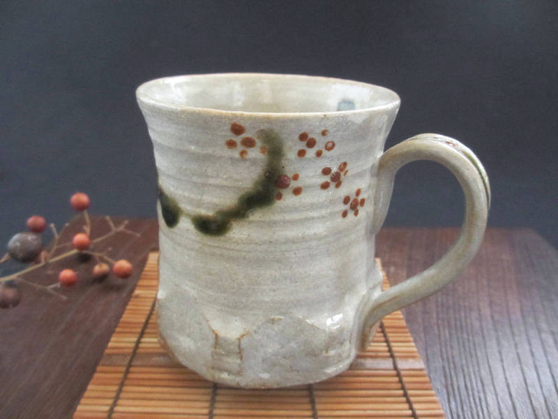 マグカップ ■玉樹窯 三宅命次作 粉引 緑流し 小花文 マグカップ ギフト 和食器