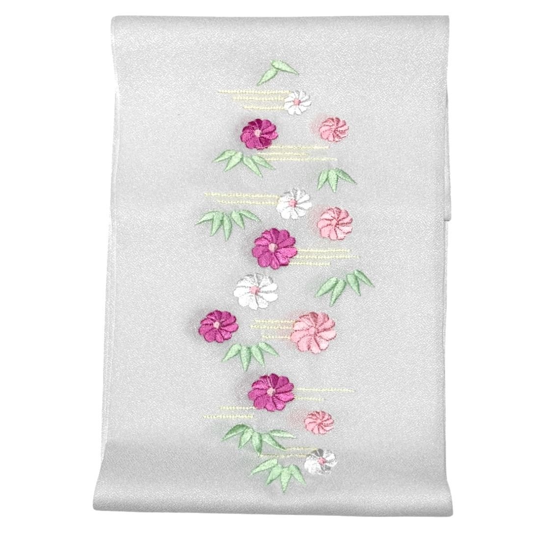 お買い得 刺繍半襟 白地に色物 刺繍糸ポリエステル No.10152 振袖 訪問着 結婚式 晴れ着 舞台 成人式 卒業式 和装小物 半衿 はんえり 華やか 上品 刺繍半衿 白着物 洗える 袴 フォーマル 女性 レディース お買い得 和装 半襟
