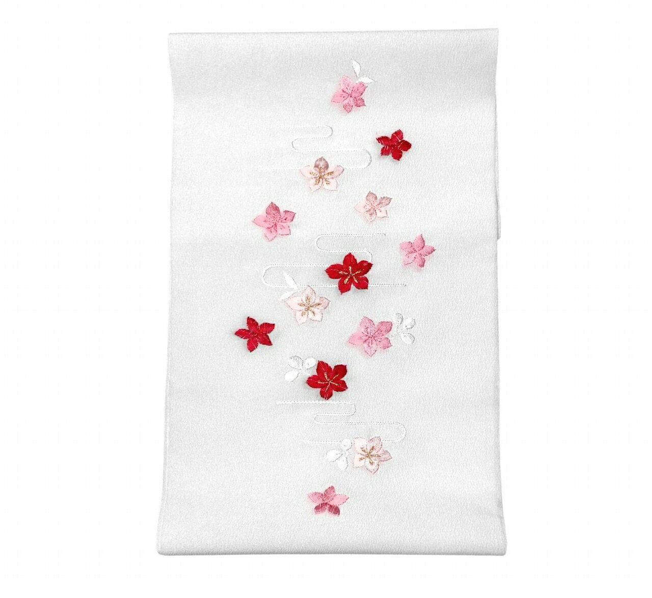 　　晴れの日の装いを、ワンランク上の美しさへ 衿元にさりげない高級感を添える華やかな刺繍半衿です。 振袖・訪問着・付下げなど幅広いお着物に合わせやすく、重ねるだけで華やかさがぐっとアップ！ お色替え感覚で印象チェンジも楽しめます。 今だけのお買い得価格でご提供中！品質にこだわりたい方、初めての半衿にもおすすめの一品です。 No.10164 (地色白色) 素材 本体：ポリエステル100％刺繍：レーヨン糸 産地 日本製 着用可能きもの 振袖・訪問着・付下げ・踊り衣装・舞台衣装 など 【振り袖礼装向き和装小物コーナーはこちら】 【ご注意・備考】 ・大シミ、欠陥があった場合、一週間以内のお品の場合のみ返品対応させていただきます。※一週間を過ぎた場合は対応できかねます。 ・イメージ違い等の返品は不可とさせていただきます。 ・ディスプレイ、撮影時のカメラの関係上、画像と実物の色が多少異なる可能性がございます。ご購入後のお色が異なる等のキャンセルはお断りしておりますので、気になる方はご購入前に必ずご質問ください。