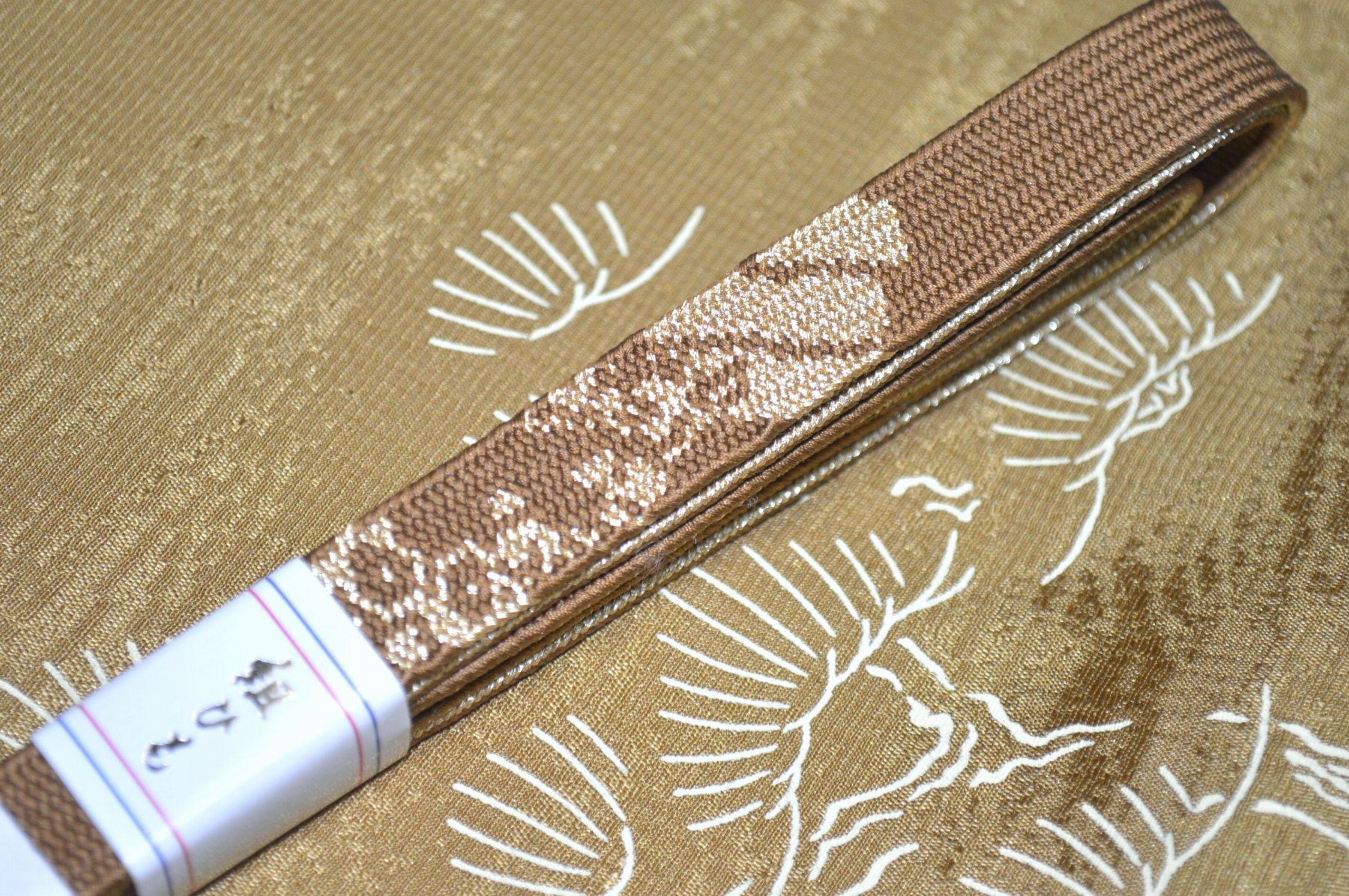 【送料無料】正装用お洒落にオススメ 帯締め帯揚げセット No.23894帯揚げ地色 菜種油色（なたねゆいろ）色系統 正絹 並尺 平組帯締め フォーマル 礼装 お茶会 お食事会 小紋 訪問着 色無地 付下げ 訪問着 色無地 お稽古 訪問着 江戸小紋 色無地 キモノ仙臺屋の和装小物特集