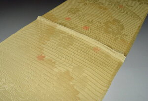 【送料無料】夏物絽帯揚げ もみじ柄 No.3672 蜂蜜色(はちみついろ)色系統 正絹素材 並尺 夏物 夏のお洒落きものに◎ うすもの 単衣用にオススメ 色無地 つむぎなどに◎ お稽古 普段着 お茶会 紬 訪問着 江戸小紋 色無地 付下げ ポスト投函クリックポストで送料無料