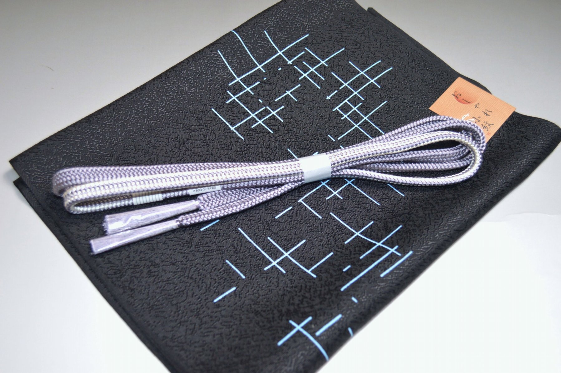 【送料無料】お洒落 帯締め帯揚げセット No.24564帯揚げ地色 黒色系統 正絹 並尺 カジュアル 礼装 お茶会 お出掛け お食事会 小紋色 無地 紬 お稽古 普段着 江戸小紋 カジュアルな着物 キモノ仙臺屋の和装小物特集 ポスト投函で送料無料