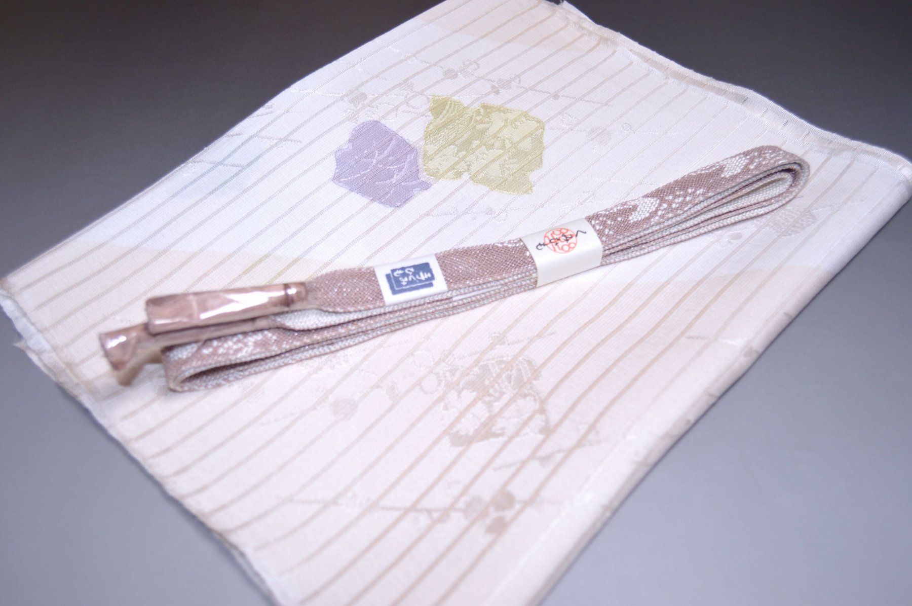 【送料無料】うすもの・単衣正装用にも◎紗帯締め帯揚げセット No.25432帯揚げ地色 弱い橙色系統 正絹素材 並尺 夏物 夏のお洒落きものに◎ うすもの 単衣用にオススメ 色無地 つむぎなどに◎ お稽古 普段着 お食事会 紬 訪問着 キモノ 仙臺屋の和装小物特集