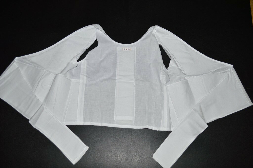 らくらく着物補正下着（白）(No.182〜No.183)きもの補正着「花かげ」日本製品【素材】主生地：綿100％（さらし天竺）パット：ポリエステル100％着物補正着　補整　補正　着物用肌着着物用補正下着　補製下着　着物【キモノ仙臺屋の和装小物特集】 sendaiya2-10053434 キモノ 仙臺屋 2号店 サンプル画像3