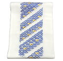 京和彩 豪華刺繍全通半襟 白色 No.3141 しっかり白地地絹交織生地 刺繍半襟 本体素材:ポリエステル100% PPパッケージ 生地しっかり はんえり 半襟 半衿 入学式 卒業式 振り袖 結婚式 カジュアル系統におすすめの品物です 練習用にも