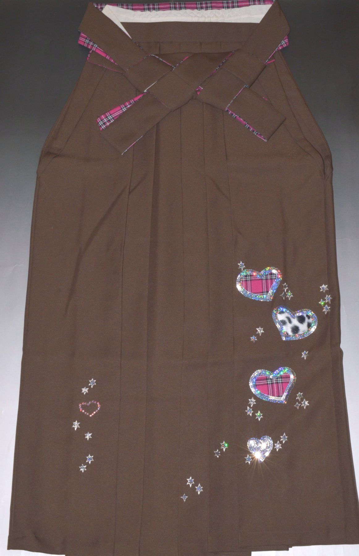 Pleated Skirt - 中古女性袴 卒業式 行灯袴（無地）定番袴♪ 茶色 スワロフスキー No.1034 Lサイズ 95cm（2尺5寸）適応身長約160～170cm 袴 生地しっかり ポリエステル素材 二尺袖 卒業式 成人式 謝恩会 結婚式 はかま 袴レディース 女性 婦人 女物 2尺袖 小学生