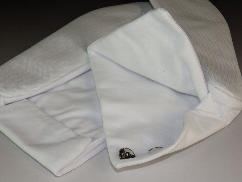 【送料無料】きねや謹製 梅ブロードネル足袋 足先から寒さ対策♪ あったか足袋 PPパッケージ ネル裏足袋 き祢や足袋 老舗の足袋メーカー 4枚こはぜの女性用 普段着 おしゃれ用 舞台 お茶会 結婚式 黒留袖 成人式 晴れ着 舞台 卒業式 素材：綿100％