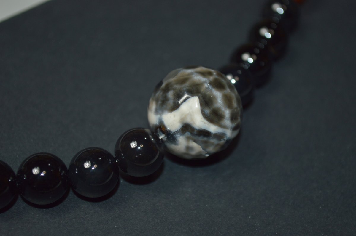 【送料無料】天然石男物羽織紐 No.3116（箱入）普段着向き・日本製品【男羽織】【男物アンサンブル】 普段着 おしゃれ着 便利な和装小物 羽織ギフトにもオススメ ポスト投函で送料無料【キモノ仙臺屋の和装小物特集】