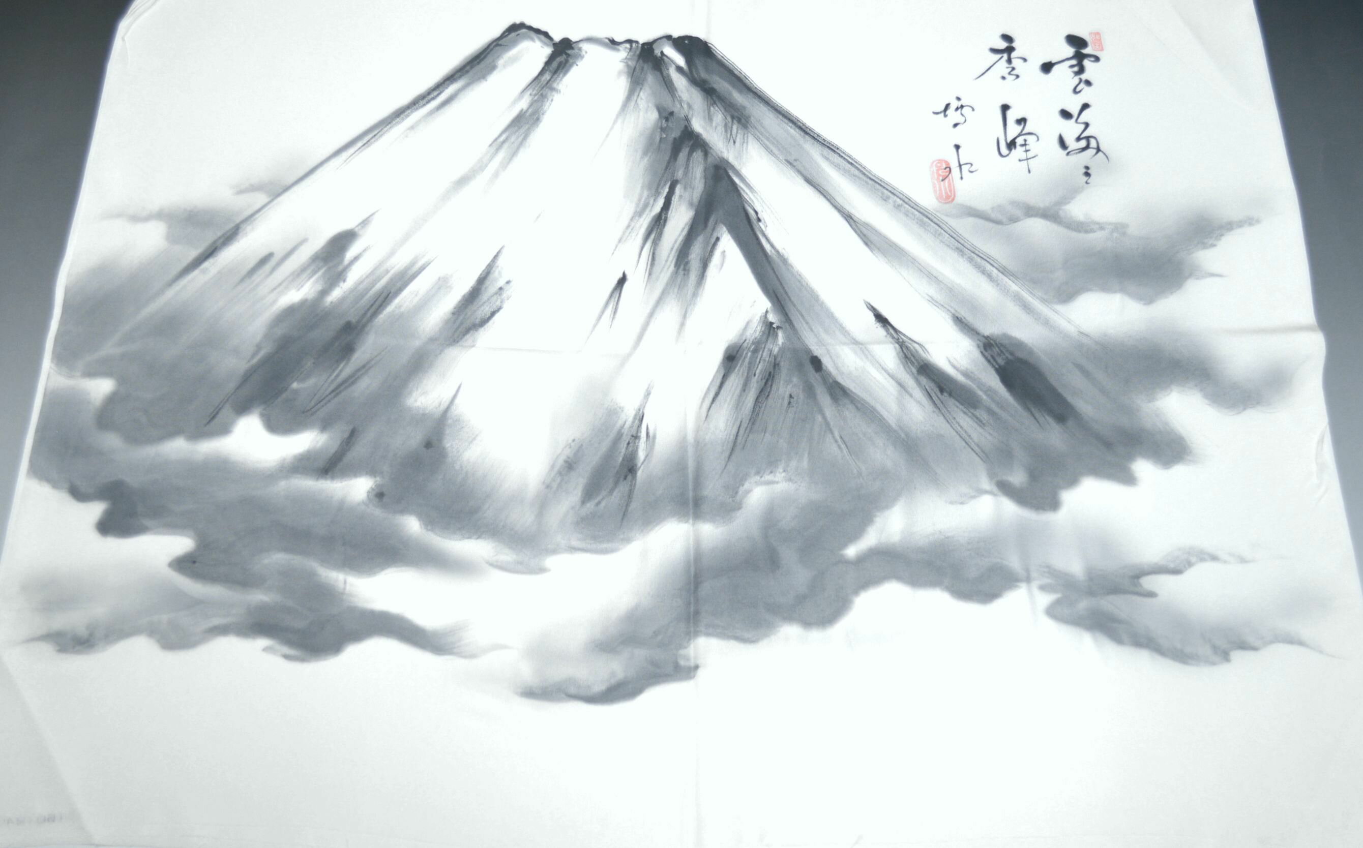 【少々難あり】おとこもの額裏・羽織の裏地 No.617 白色 富士山 正絹 絹100％ 長さ2.3m・巾82cm 男物 メンズ 裏地 男羽織 普段着 おしゃれ着【キモノ仙臺屋の和装小物特集】