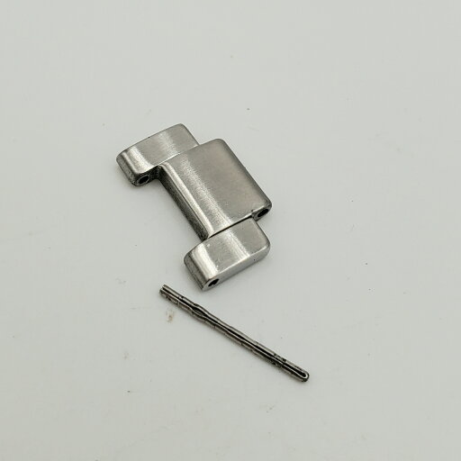 【中古品】腕時計ベルト部品 余りのコマ セイコー スピリット V172-0AA0 対応 接続用ピン付属 【中古品】腕時計ベルト部品 余りのコマ セイコー スピリット V172-0AA0 対応 接続用ピン付属