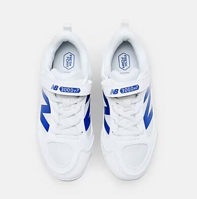 ��� �˥塼�Х�� ���ѥ��� �ݥ���� ����˥����ѥ���3000 v7 Cleats JNR