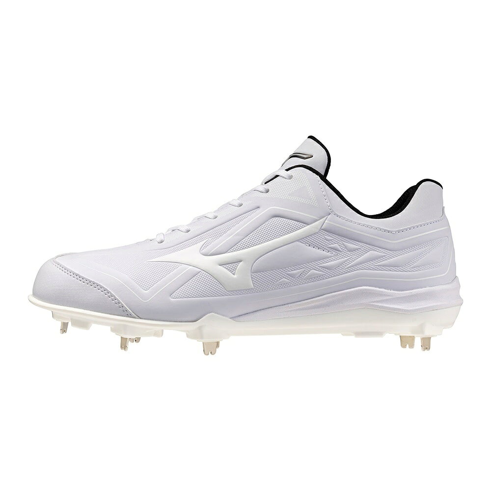 ■メーカー名：MIZUNO（ミズノ） ■品名 ：クッションレボバディー ■品番：11GM262501 ■カラー：01/ホワイト×ホワイト ■質量：約270g（27.0cm片方） ■サイズ：23.0～29.0cm ■素材 素材：甲材：人工皮革 底材：底材：合成底、スパイク / 金属 (固定式) ■ウィズ：3E相当 ■インソール：BBインソール（取り外し可） ■ソール特徴：FMソール シリーズ累計販売数70万足以上のベストセラー。 “足への優しさ”を追求しアップデート。 アウトソールの接地面積拡大により、金具スパイク特有の突き上げ感を緩和。(※効果には個人差があります。)　 ミッドソールにミズノエナジーを使用し、クッション性・反発性も前モデルと比較し向上。金具スパイクでありながら“足への優しさ”を追求した、 初めての金具スパイクにふさわしいプロダクトです。 ■備考 こちらの商品ですが店頭でも販売をしているためご注文後に店舗取り寄せや在庫切れになる可能性がございます。 中には店頭展示品もございます。 化粧箱が無い場合もございます。 多少の傷・汚れはノークレームにてお願いします。 お急ぎの方や確実なお取り引きをご希望の方は必ずご注文前に在庫のご確認をお願いします。