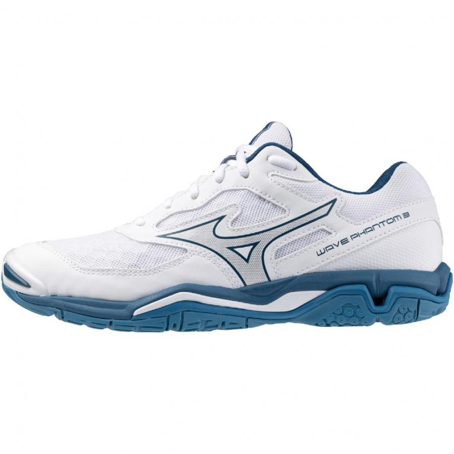 ■メーカー名：mizuno（ミズノ） ■品名：WAVE PHANTOM 3 ■品番：X1GA2260 ■カラー：21(ホワイト×ブルー×シルバー) ■サイズ：23.0～29.0,30cm ■幅ラスト：2E相当 ■素材：アッパー：人工皮革（合成皮革）+合成繊維 ■クッション性と安定性を兼ね備えたオールマイティーモデル アッパー本体の人工皮革基布に50％以上のリサイクル素材を使用。 ■備考 こちらの商品ですが店頭でも販売をしているためご注文後にお取り寄せや在庫切れになる可能性がございます。 中には店頭展示品もございます。 化粧箱が無い場合もございます。 多少の傷・汚れはノークレームにてお願いします。 お急ぎの方や確実なお取り引きをご希望の方は必ずご注文前に在庫のご確認をお願いします。 ハンド/ハンドボール/ハンドシューズ/2E/ノンマーキング インドアシューズ/屋内用/屋内シューズ/白/ホワイト