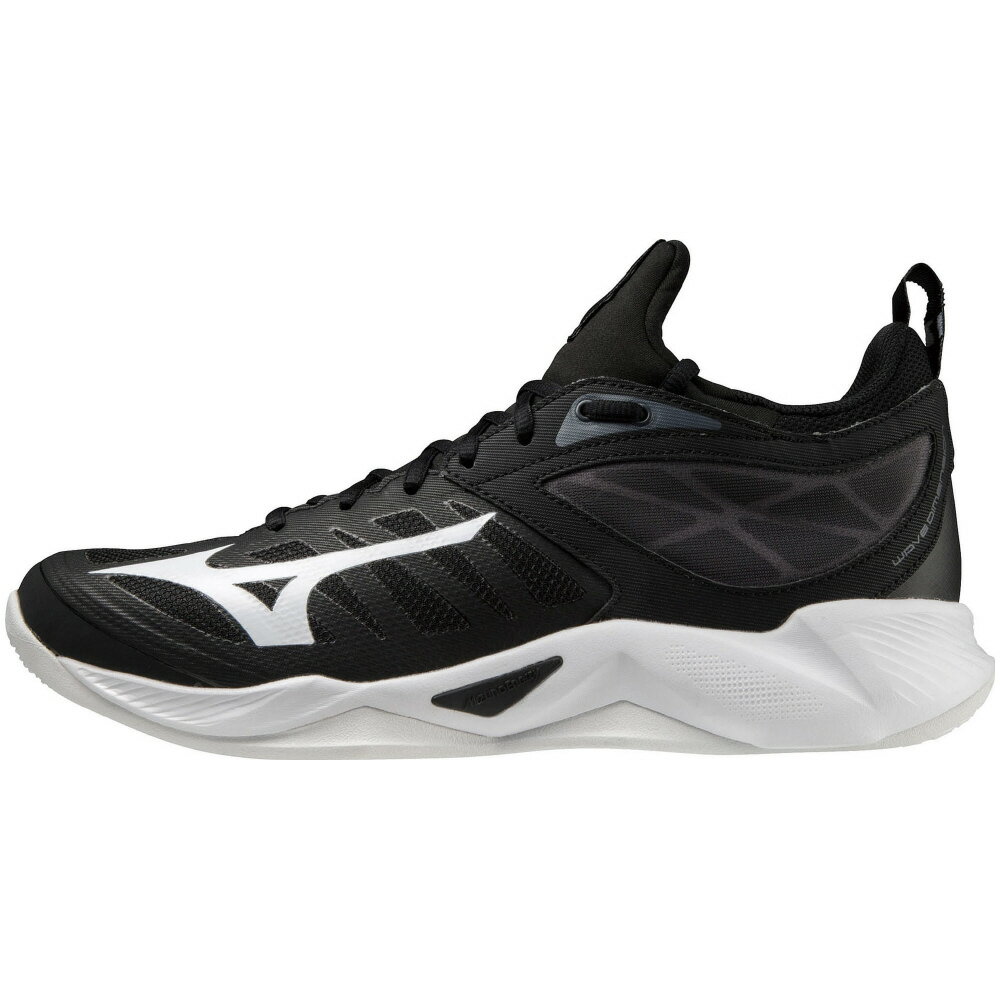 ■メーカー名：mizuno（ミズノ） ■品名：WAVE DIMENSION ■品番：V1GA2240 ■カラー：01(ブラック×ホワイト×グレー) ■サイズ：22.5～30.0cm ■幅ラスト：2.5E相当 ■重量：約305g(27.0cm片足) ■素材：アッパー：人工皮革（合成皮革）+合成繊維 ■足入れの良いブーティーアッパー MIZUNO ENERZY搭載でクッション性を追求したWAVE DIMENSION（ウエーブディメンション）が登場！ ■備考 こちらの商品ですが店頭でも販売をしているためご注文後にお取り寄せや在庫切れになる可能性がございます。 中には店頭展示品もございます。 化粧箱が無い場合もございます。 多少の傷・汚れはノークレームにてお願いします。 お急ぎの方や確実なお取り引きをご希望の方は必ずご注文前に在庫のご確認をお願いします。 バレー/バレーボール/バレーシューズ/ノンマーキング/黒/ブラック ミズノエナジー/軽量/快適性/ゆったり/ワイド/ミッドカット/ミドルカット