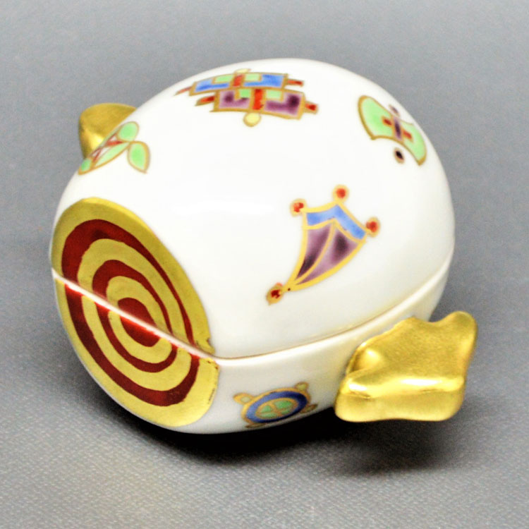 乐天商城 - ポイント3倍以上（楽天カード利用） 茶道具 香合（こうごう） 香合　色絵　小槌 高野 昭阿弥