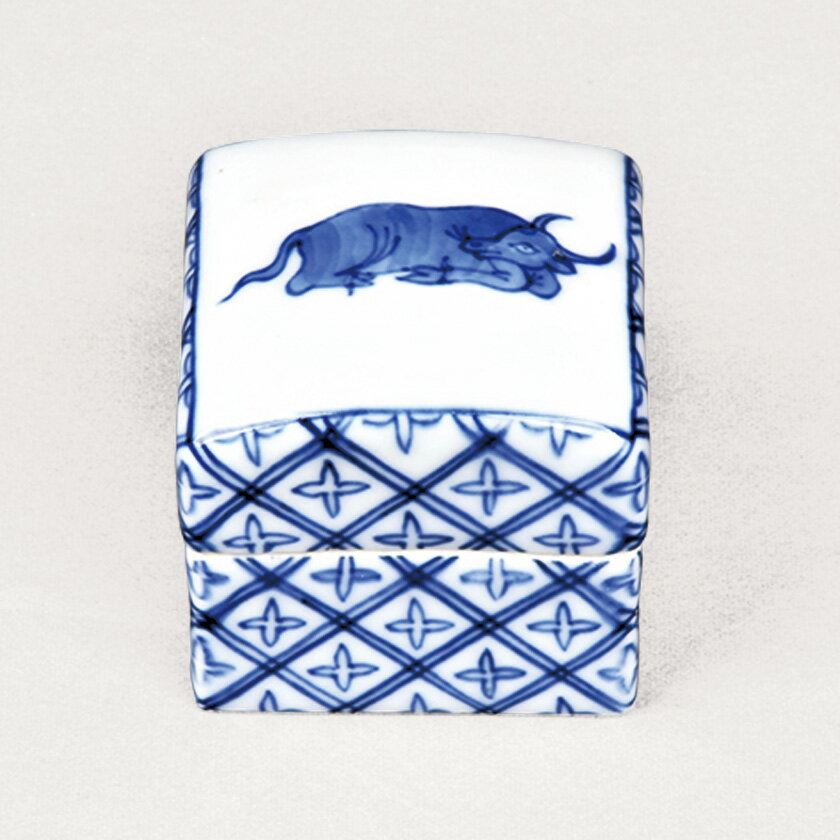 ポイント3倍以上（楽天カード利用） 茶道具 香合（こうごう） 香合 染付 張甲牛 景徳鎮