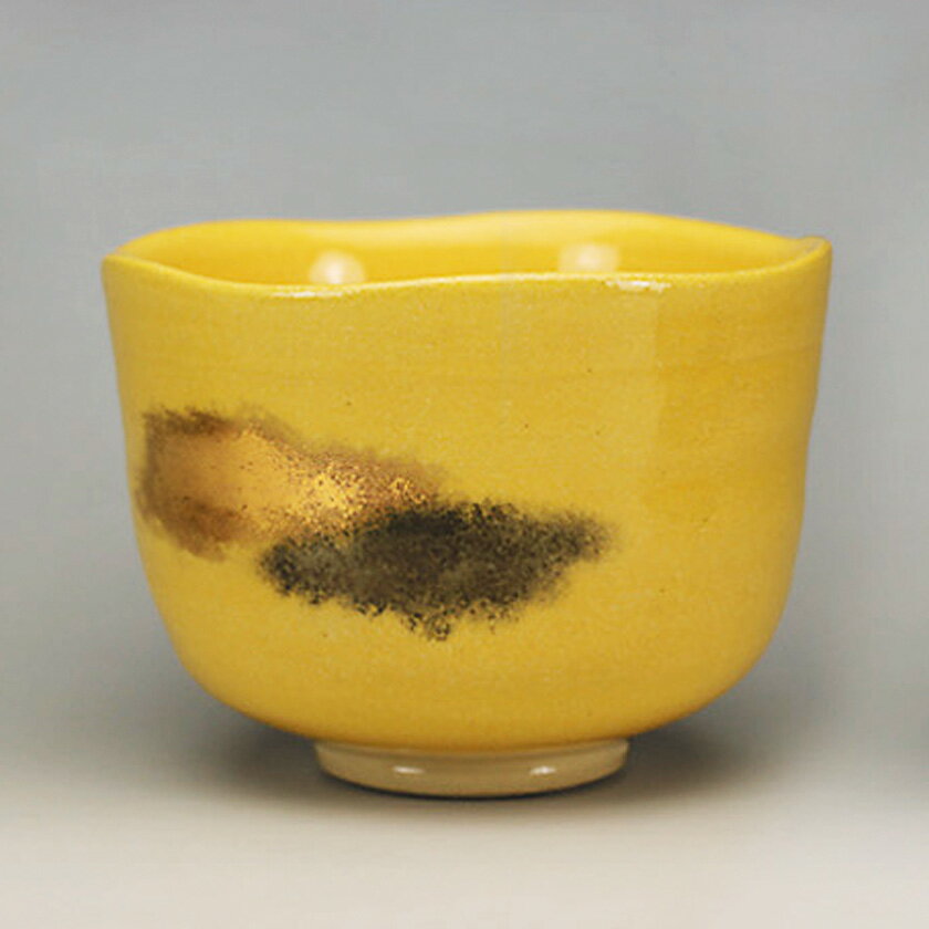 茶道具 抹茶茶碗（まっちゃちゃわん） 万能碗 たんぽぽ色 金銀彩 楽入窯のサムネイル
