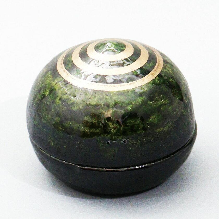 茶道具 香合（こうごう） 香合 青楽 宝珠 楽入窯 干支 巳（み、蛇、へび）