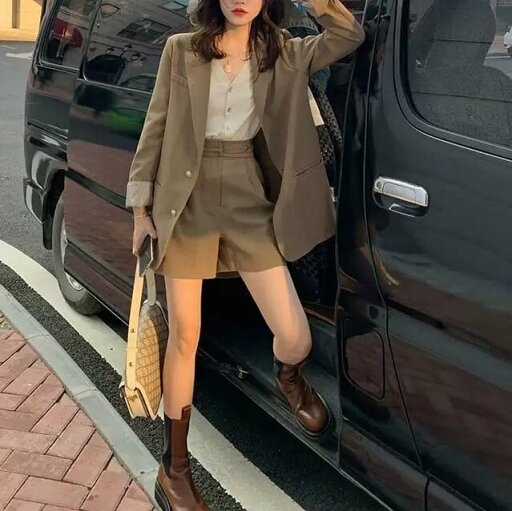 セットアップ 2点 レディース テーラードジャケット スーツ ショートパンツ インスタ映え 高見え 可愛い かわいい 韓国 かっこいい カジュアル 大人 上品 きれいめ シンプル クラシック セットアップ 2点 レディース テーラードジャケット スーツ ショートパンツ インスタ映え 高見え 可愛い かわいい 韓国 かっこいい カジュアル 大人 上品 きれいめ シンプル クラシック