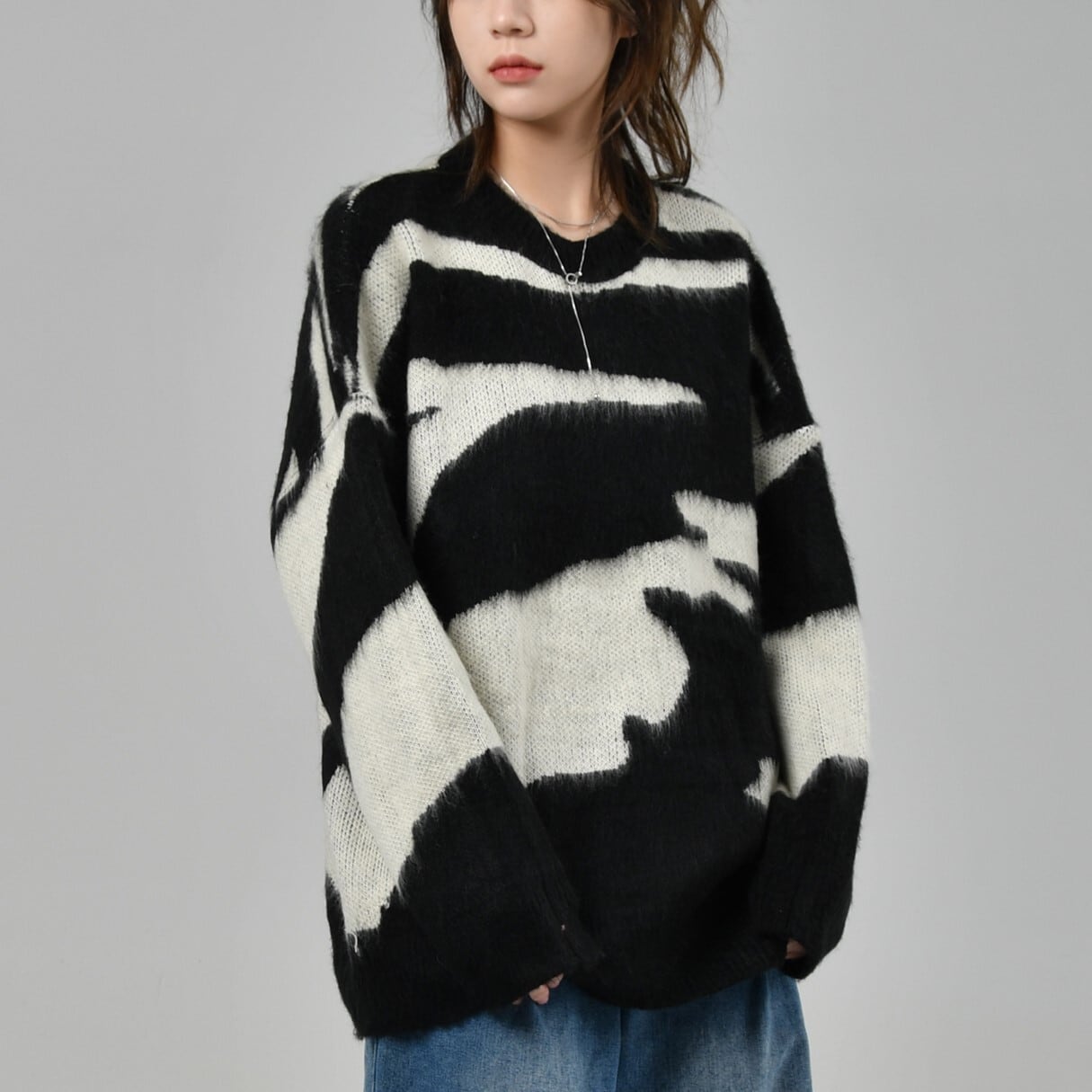 Crew Neck - トップス カモフラ柄 ニット セーター 長袖 ゆったり メンズライク ルーズ クルーネック 萌え袖 だぼかわ ラフ 人気 おすすめ おしゃれ お洒落 激安 安い 送料無料 プチプラ 可愛い