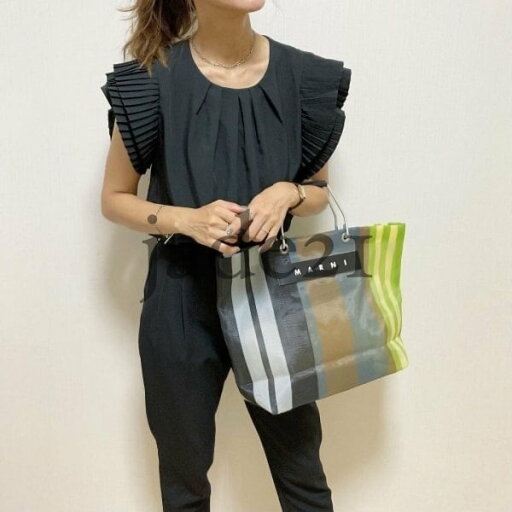 トップス ブラウス カットソー 白トップス 袖あり 半袖 プリーツ パフスリーブ かわいい 大人可愛い シンプル カジュアル 大人 おしゃれ お洒落 かっこいい 大人可愛い 無地 春 夏 秋 10代 トップス ブラウス カットソー 白トップス 袖あり 半袖 プリーツ パフスリーブ かわいい 大人可愛い シンプル カジュアル 大人 おしゃれ お洒落 かっこいい 大人可愛い 無地 春 夏 秋 10代