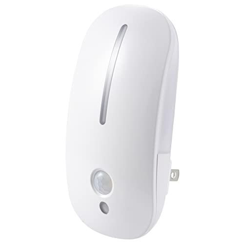 オーム電機 LEDナイトライト フットライト 足元灯 明暗人感センサーライト 電球色 コンセント式 NIT-AE..