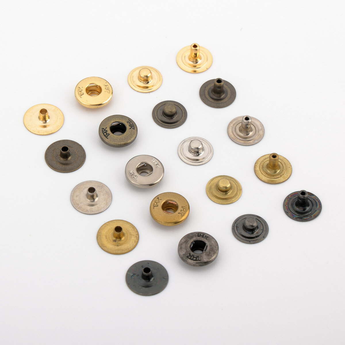 THK真鍮製バネホック 隠し頭 ハンシャタイプ 10セット入 NO.8 ニッケル ゴールド 黒 アンテック 10組入り レザークラフト金具 留め具 ボタン