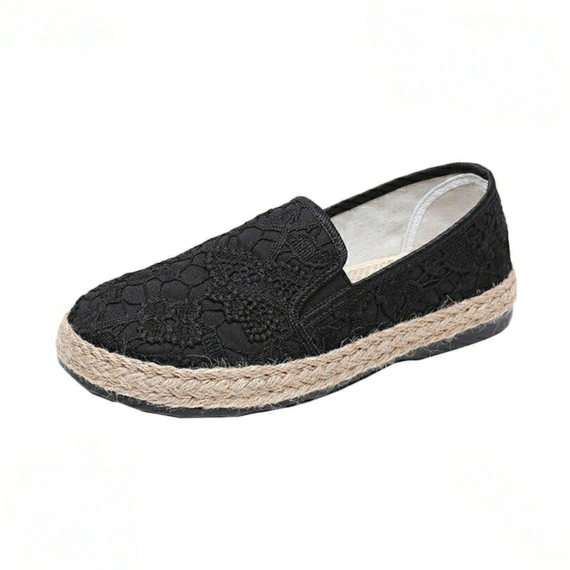 表地:キャンバスメイン素材:キャンバス◆【カラー】:杏色 ブラック 【サイズ】:22.5cm 23cm 23.5cm 24cm 24.5cm 25cm 22.5センチ 23センチ 23.5センチ 24センチ 24.5センチ 25センチ◆サンダル感覚で使えて爽やかに足元を演出するエスパドリーユシューズ。気軽で快適な履き心地が楽しめるスリッポン!◆通気性が良く吸水・吸湿性に優れていて熱を逃がす、汗をかいても肌に張り付かない麻の特性から、サンダルじゃないのに夏の足元が快適だからつい履きたくなる靴です。◆脱ぎ履きが楽ちんなスリッポンタイプで、上品さの中にも程よいリラックス感が溢れています。らくちんな履き心地で、足が痛くない&疲れないと好評です。長時間歩いても疲れにくく毎日履いても飽きない!◆春・夏・秋・冬 のオールシーズンの季節に合わせ、20代、30代、40代、50代、60代と年齢 を問わずオシャレを楽しんでいただけます。 適用シーン:運転用、旅行、ご出掛け、立ち仕事、通学、デート、普段履きなどおすすめです。◆幅広や甲高のお客様には、ワンサイズ(+0.5cm)upをお進めします。◆画像撮影時の状況や、PC画面上での環境等により、多少色調に差異がある場合がございます。◆お洒落に、手軽に、カジュアルに。毎日のお出掛けを楽しむならスリッポンがおすすめ。◆涼しげなキャンバス生地ベースにジュート巻き素材でラフな風合いが足元からシーズンムードを盛り上げます。◆つまさきの形が丸いから、足に優しい履き心地。脱ぎ履きも楽チン厚底スリッポンは、長時間履いても痛くないです♪◆通気性が良く吸水・吸湿性に優れていて熱を逃がす、汗をかいても肌に張り付かない麻の特性から、サンダルじゃないのに夏の足元が快適だからつい履きたくなる靴です。◆散歩や買い物などで、スーパーやショッピングモール等へお出かけの際に、着用されることが最適です。通勤通学のデイリーユースはもちろん、ショッピングやデートなどのお出かけにもお使いいただけます。【返品・交換の条件】:返品は未使用のもののみ到着後7日以内にご連絡いただいたもののみお受けいたします。以下の用語は検索目的のためのものであり、製品の説明はありません。スニーカー レディース スリッポン コンフォートシューズ 婦人靴 カジュアルシューズ 軽量 ウォーキングシューズ 通気性 大きいサイズ スニーカースリッポン レディース 疲れない 靴 スニーカー 厚底 ウォーキング 軽量 軽い おしゃれ かわいい きれいめ 女性 婦人 カジュアルシューズ ラウンドトゥシューズ レディース スリッポン エスパドリーユ フラットシューズ レース メッシュ 通気性 おしゃれ カジュアルシューズ 歩きやすい ローファースリッポン エスパドリーユ レディース 防滑 蒸れない 軽量 キラキラ ラウンドトゥ ローカット 運転用 キャンバス カジュアル 春夏秋 小さいスリッポン レディース 幅広 花柄 黒 派手 ハイカット フォーマル 冬 外履き ファー 本革 北欧 ママ もこもこ ローファー 24 25cm 5eエスパドリーユ シューズ フラット レディース 綿麻 スニーカー ローカット 軽量 通気 快適 シンプル 歩きやすい オシャレ シューズ キャンバスシューズ【原産国/製造国: 中国】指定された配送時間は承っておりません。【】スリッポン レディース ジュート巻き 靴 新登場! 杏色01 ブラック01 22.5 cm 23.0 cm 23.5 cm 24.0 cm 24.5 cm 25.0 cm