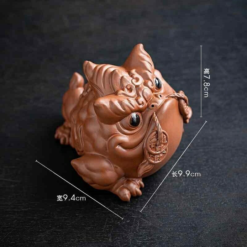 ・素材: 紫砂・カテゴリ: 動物・カラー展開: 紫砂金蟾(大富大貴)、紫砂金蟾(財源広進)、紅釉金蟾(大富大貴)、紅釉金蟾(財源広進)、紫砂金蟾(大富大貴)ギフトボックス入り、紫砂金蟾(財源広進)ギフトボックス入り、紅釉金蟾(大富大貴)ギフトボックス入り、紅釉金蟾(財源広進)ギフトボックス入り・贈答シーン: 結婚祝い、誕生日、出産祝い、旅行記念、卒業祝い、引越し祝い、パーティー・贈答相手: 目下の者、カップル、夫婦、同僚、友人、目上の者、子供、同級生、恩師・贈答用途: ポイント交換ギフト、ビジネスギフト、販促品、ノベルティ、会議記念品、福利厚生品、季節のギフト、記念品、広報ギフト・スタイル: 中華風・適用祝日: 全般、クリスマス、バレンタインデー、父の日、母の日、元旦、七夕、ハロウィン、イースター、こどもの日茶器置物 招財 金蟾 中国風 紫砂製 コーヒー お茶用品 その他 続々入荷中 A:金蟾-大富大貴 紫砂 B:金蟾-財源広進 紫砂 C:金蟾-大富大貴 紅釉 D:金蟾-財源広進 紅釉 E:金蟾-大富大貴 紫砂+箱入り F:金蟾-財源広進 紫砂+箱入り G:金蟾-大富大貴 紅釉+箱入り H:金蟾-財源広進 紅釉+箱入り