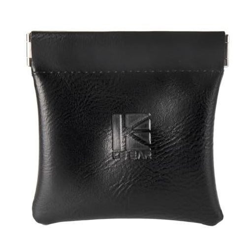 【極限の軽量化】KBEAR BP01イヤホンケース ポーチは全体の重量はわずか17グラム、手のひら半分ほどの大きさで、持ちにも負担がかかりません。 【収納に便利】入りロがスプリングになっていて指で挟むと開く仕組みです。開口部の両端に外側から圧力をかけると、開口部の金属棒が曲がってポケットが開き、離すとポケットが閉じます。 【頑丈で耐久性がある】KBEAR BP01イヤホンケースは強度の高い合成皮革を採用し、耐摩耗性、耐老化性に優れています。強度の高い工業用ミシン糸を使用し、糸切れやひび割れの可能性が低い。 【指紋がつきにくく、イージーケア】KBEAR BP01イヤホンケース ポーチは合成皮革で表面密度が高く、指紋が付きにくい。優れた疎水性により洗浄が容易で、表面の汚れはひと拭きで落ちます。 【広い用途に対応】BP01収納ポーチは、スタイリッシュなデザインと高い実用性を兼ね備えた、多機能なアイテムです。メインの用途であるイヤホン、ワイヤレスイヤホン ポーチの収納はもちろん、日常のちょっとした小銭や鍵、アクセサリー類の整理にもぴったり。サイズ感も手頃で、カバンの中でもかさばらず、すっきりと収まります。